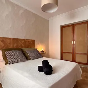 https://boho-ii-apartments-ribera-calle-lucano.es-andalucia.com